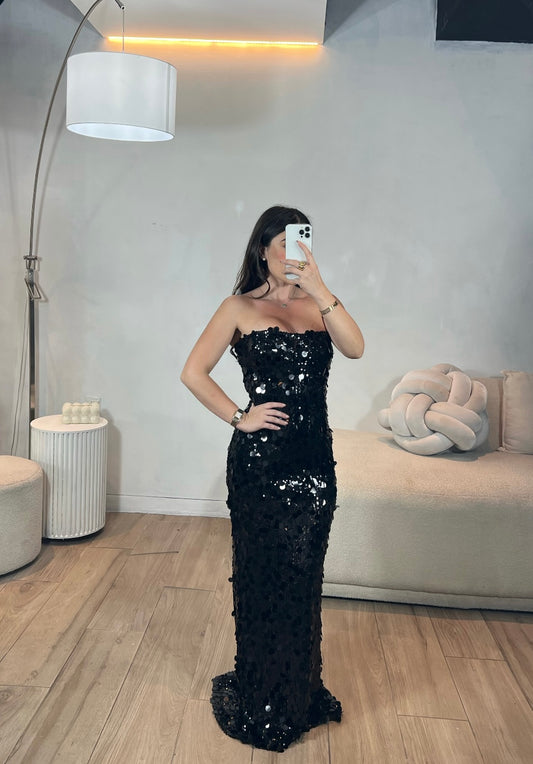 VESTIDO NEGRO STRAPLESS